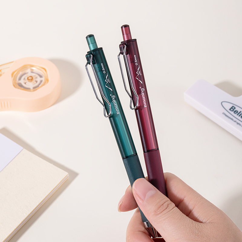 3 أقلام جل ضغطية بلون داكن/صند - مراجعة Pentel Pen Energel وسعره